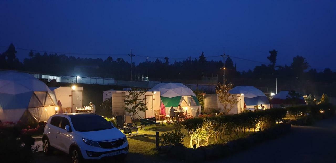 Jeju Starlight Glamping Villa Exterior photo